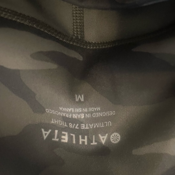 Athleta leggings - Picture 2 of 3